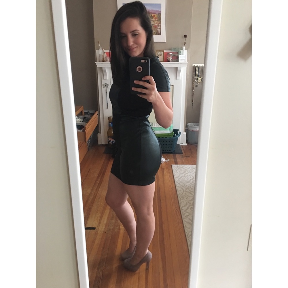 Mini Dress - Picture 2 of 5